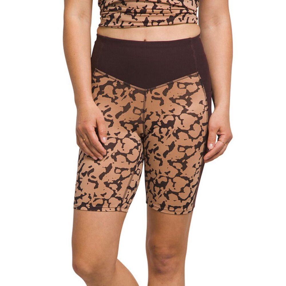 New Womens North Face Dune Sky 9" Performance Shorts Size M Almond Butter